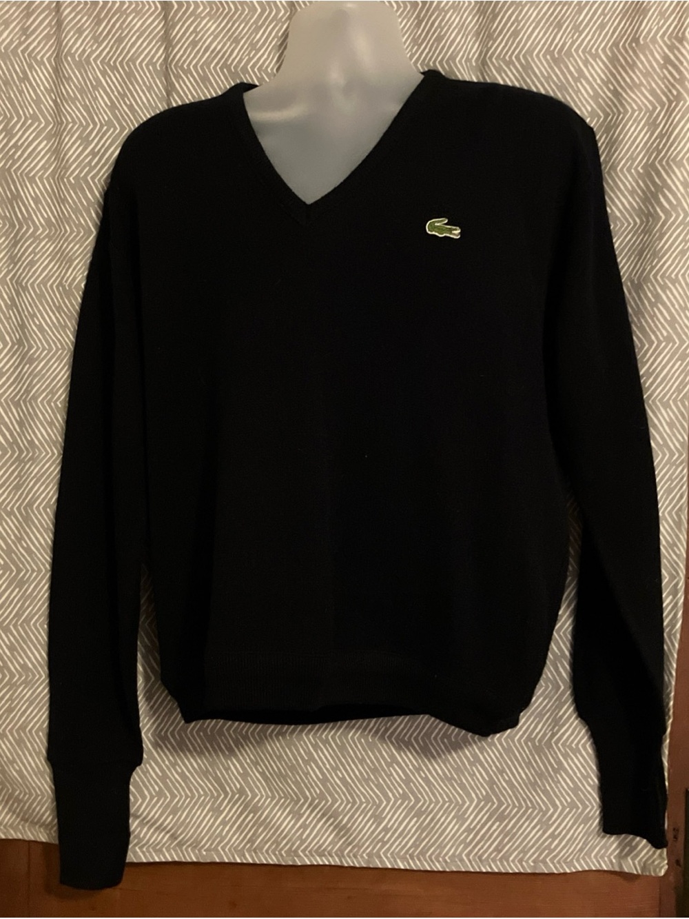 Vintage Izod Lacoste Navy Blue Men's Crocodile V-neck Pullover Sweater Size XL